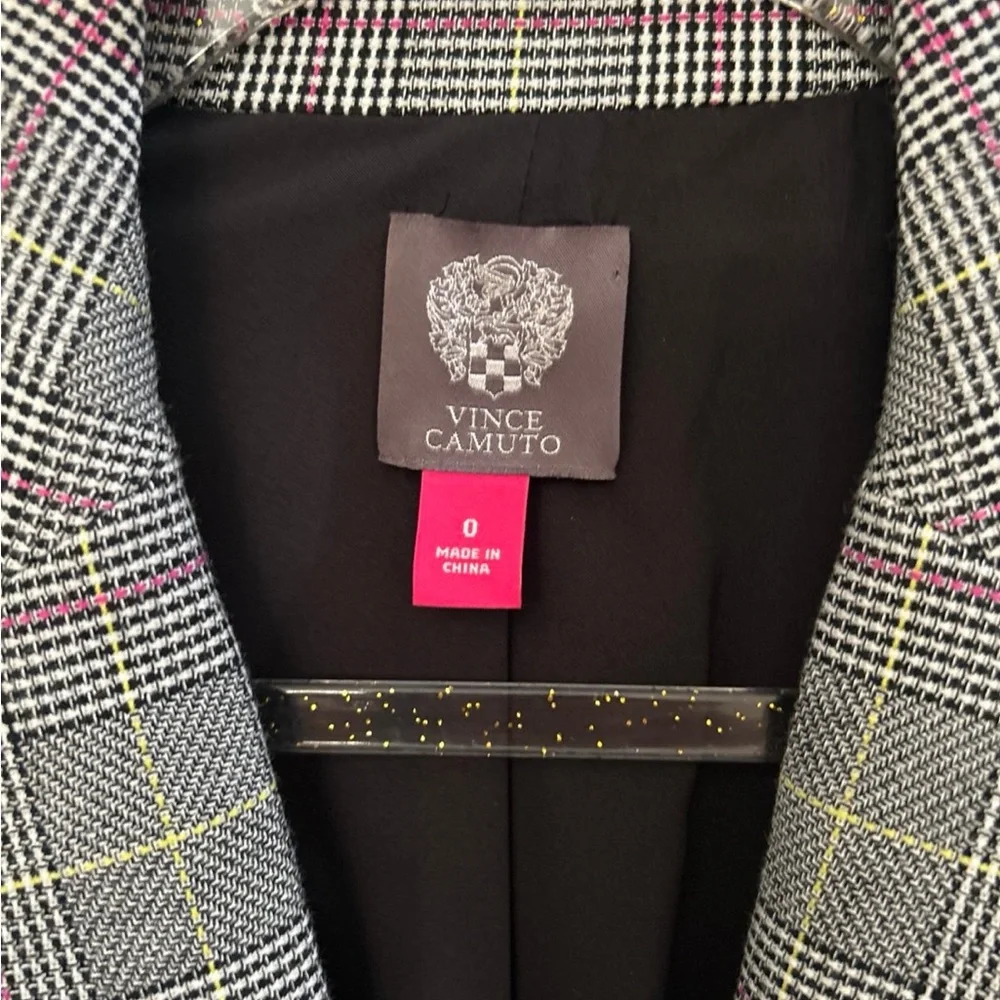 Vince Camuto plaid one-button notched lapels blazer‎ size 0